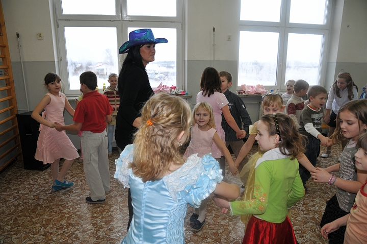 Choinka szkolna 12.02.2009 001.jpg